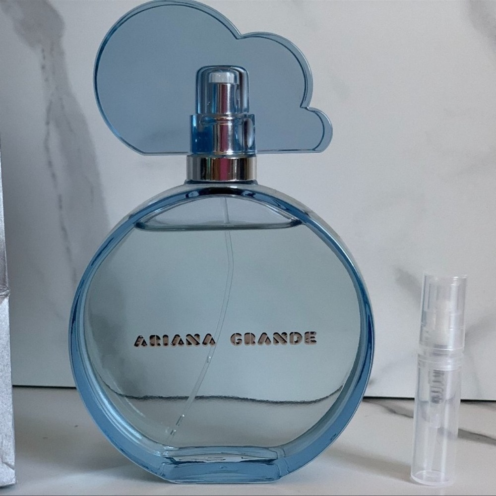 Ariana Grande Cloud Eau de Parfum Spray, 3.4 Fl oz - Picture 2 of 3